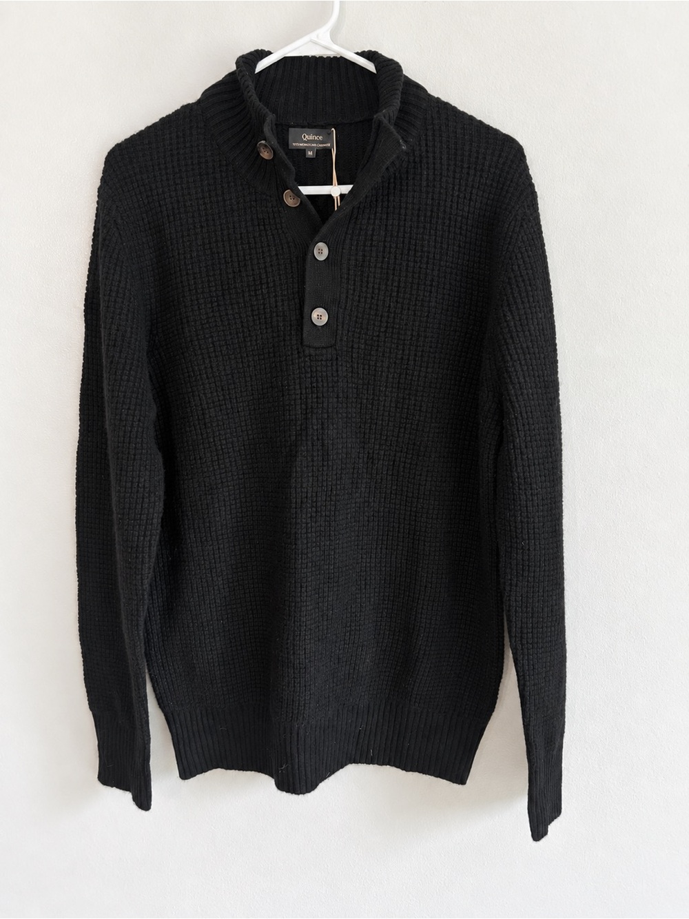 NWT Quince Men’s 100% Mongolian Cashmere Waffle Knit Button Sweater- Medium